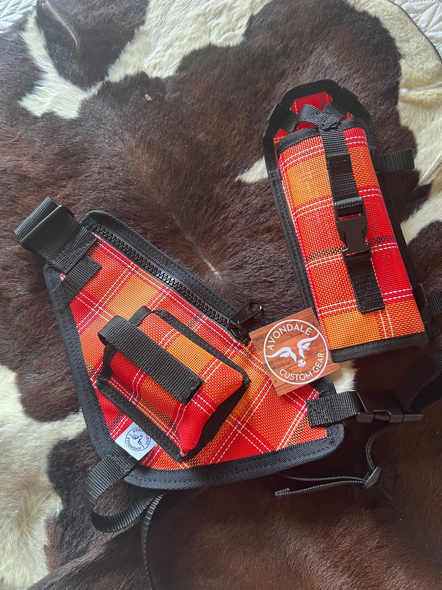 Single shoulder UHF pouch & MESH bottle holster set